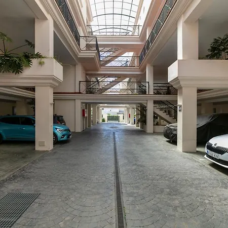 Lovely 2 Bedroom Locrimar V Walk To Rdr260 Apartment Marbella