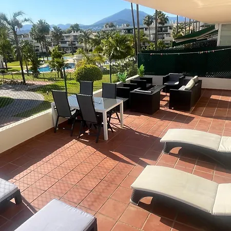 Lovely 2 Bedroom Locrimar V Walk To Rdr260 * Marbella