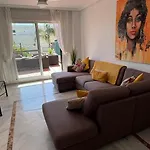 Lovely 2 Bedroom Locrimar V Walk To Rdr260 マルベーリャ
