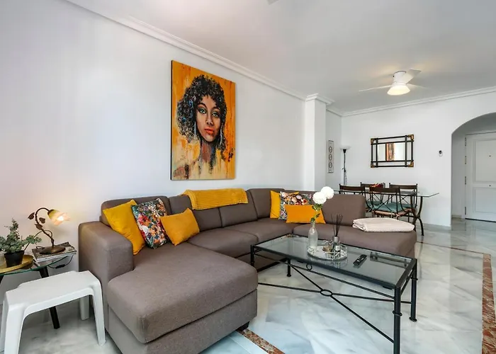 アパート Lovely 2 Bedroom Locrimar V Walk To Rdr260 マルベーリャ