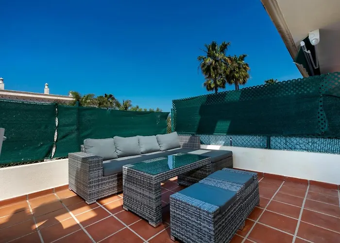 Lovely 2 Bedroom Locrimar V Walk To Rdr260